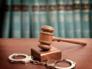 Как найти адвоката