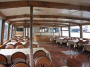 Особенности аренды теплохода