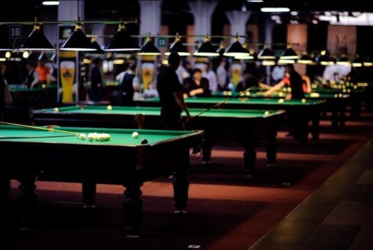Как открыть бильярдный клуб