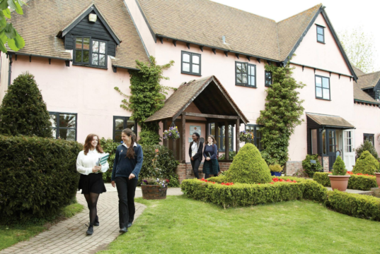 Преимущества обучения в Cambridge International School