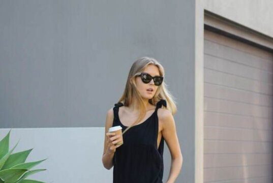 Кроссовки — это новое маленькое черное платье