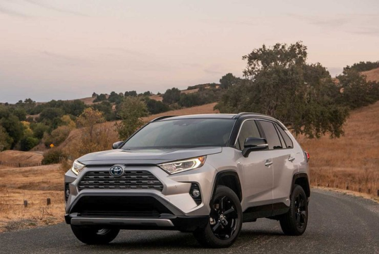 Автомобиль Toyota из США: почему выгодно приобретать именно в этой стране?