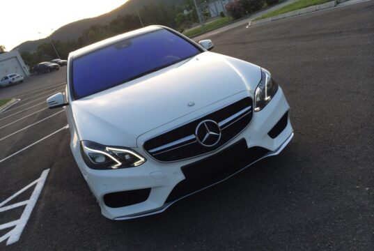 Параметры выбора лобового стекла для Мерседес