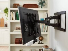 Как правильно повесить телевизор на стену